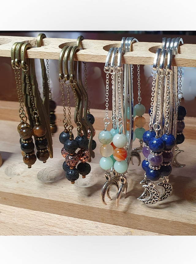 lot de 4 marque-pages différents