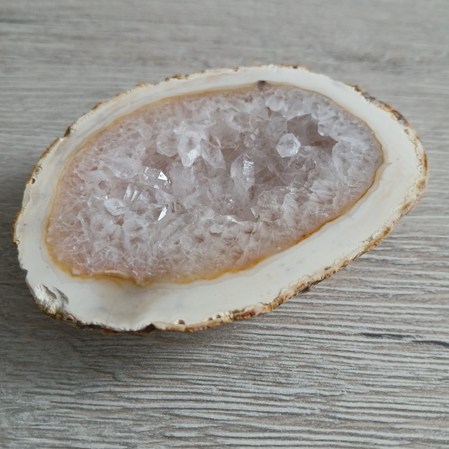 Agaat Geode 8,5x6x2 cm (12.045)