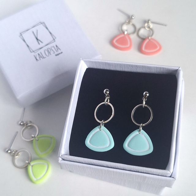 Charline - Petits Triangles bleues