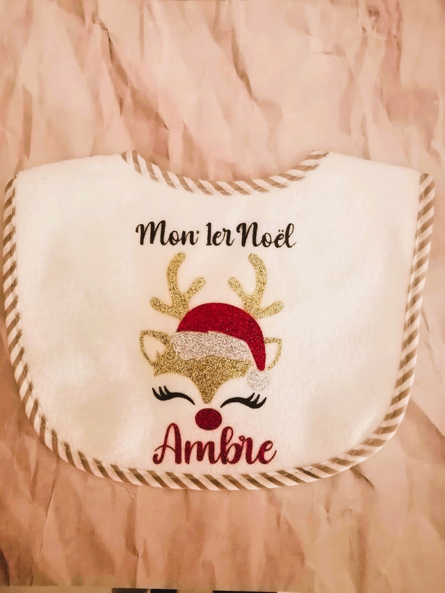 Bavoir bébé personnalisé &quot;Mon 1er Noël&quot; avec motif de renne - Cadeau de Noël parfait - Personnalisable sur demande