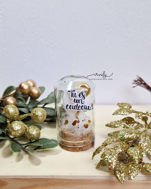 Cloche en verre "Tu es un cadeau"