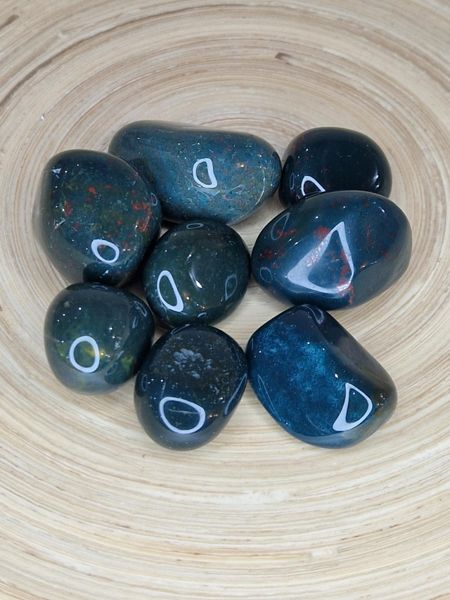 Jaspe sanguin - Pierre roulée