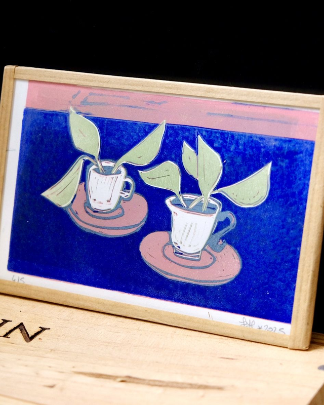 Pothos en tasses - petite estampe 10x15 multicolore claire