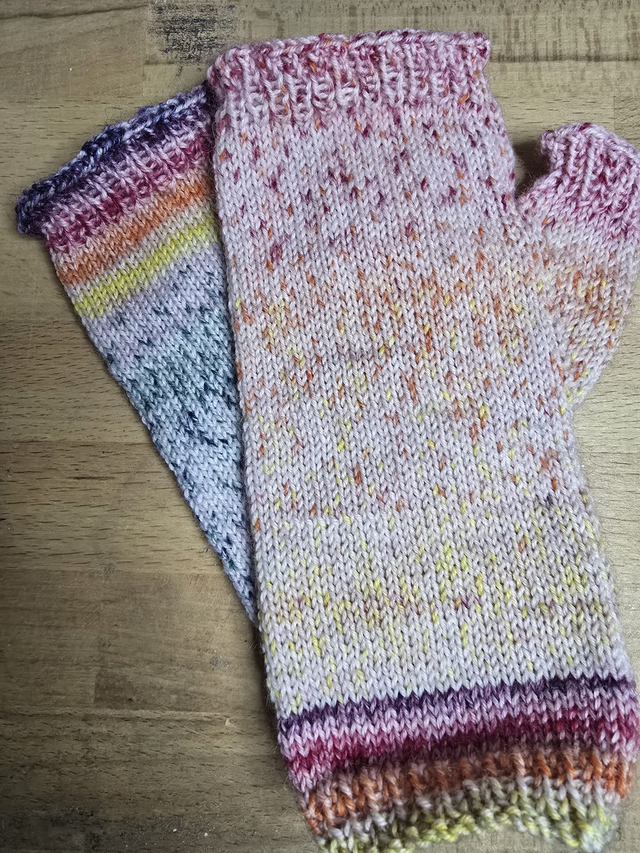 Mitaines tweedy asymétriques