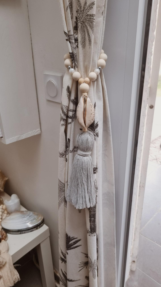 Embrasse arabica - pompon gris