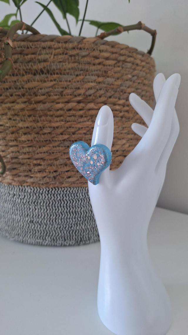Bague coeur asymétrique bleue/paillettes roses