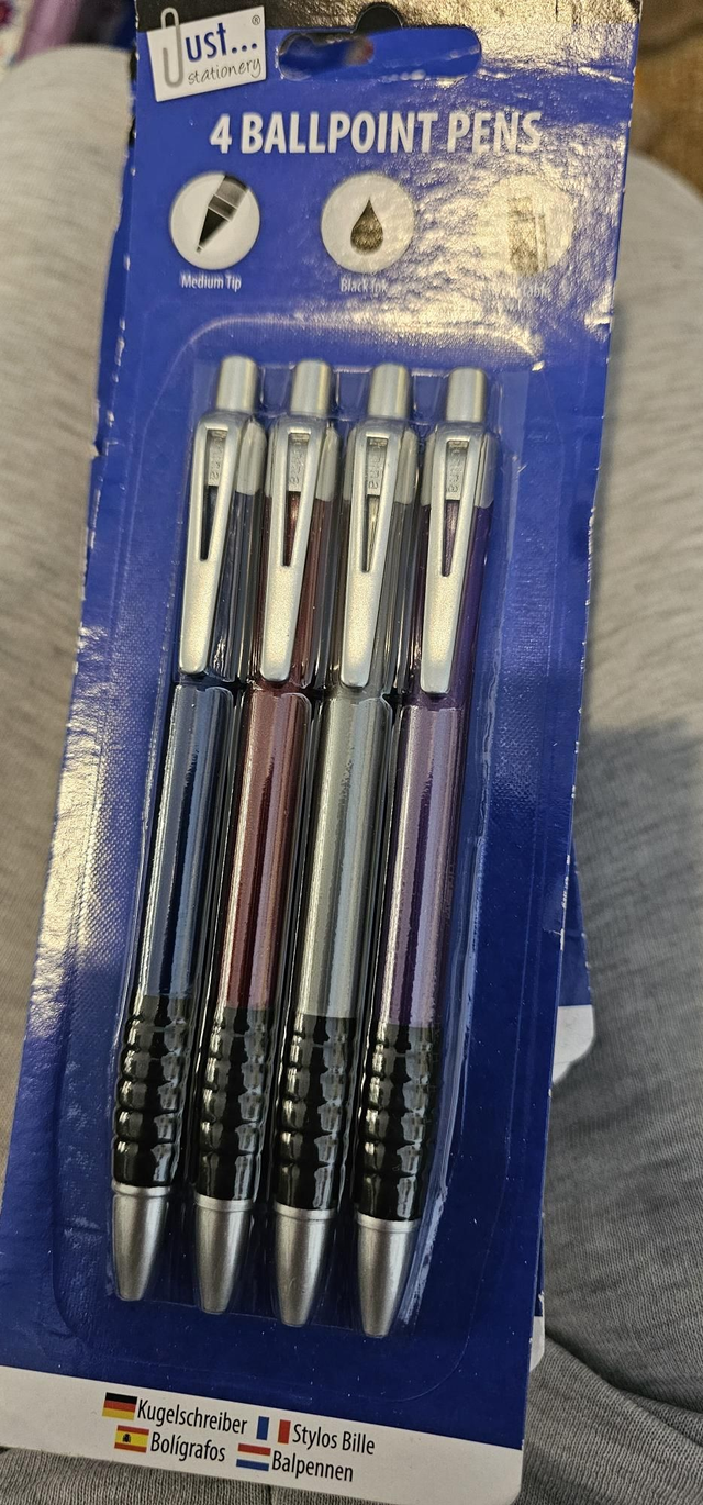 4 ball point pens 