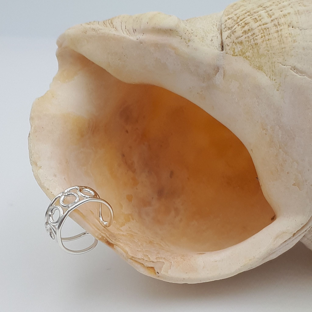 Sterling Silver Circle Ear Cuff