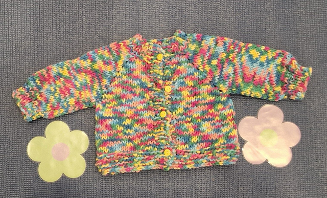 Süsse Baby-Strickweste – 100% Hypoallergen 1-3 Monate