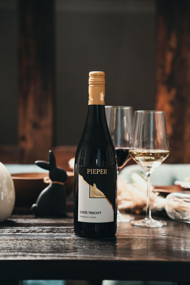 Cuvee Trachyt, Weingut Pieper