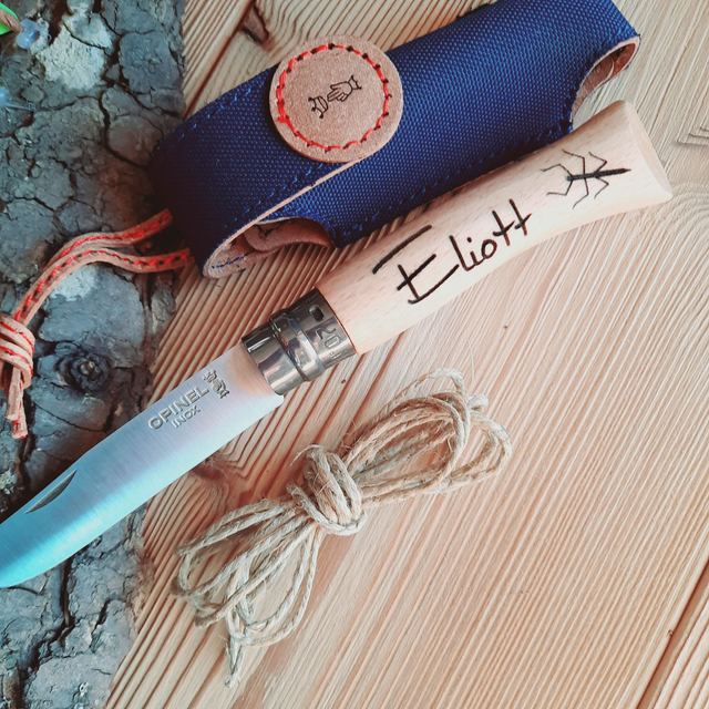 Coffret Couteau Enfant Opinel en Bois de Hêtre - Gravure Insecte et Prénom