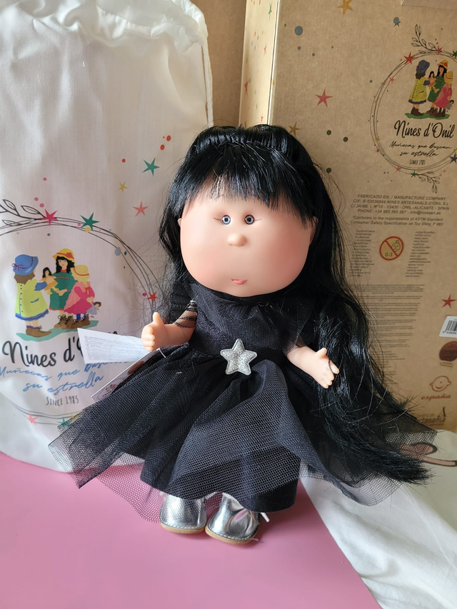 Edition Limitée Mia Black 30cm Poupée inspirée de Mercredi Addams - Marque Nines d'onil 