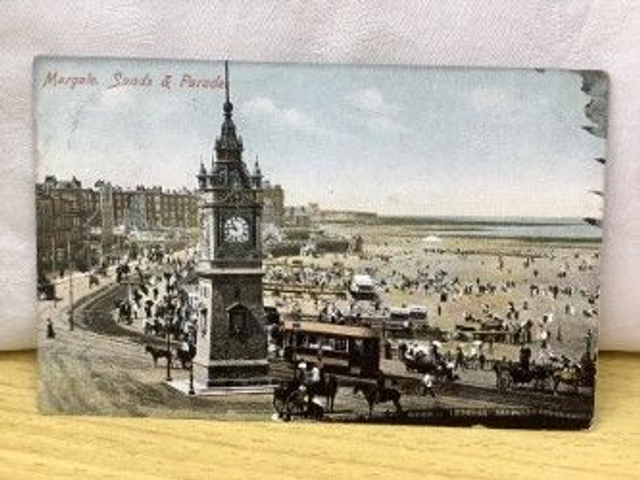 Margate, Sands &amp; Parade, Kent, Posted 1906 unbranded postcard. Our Ref: No. R88 £2.25