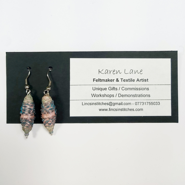 Tyvek Earrings - pink/blue