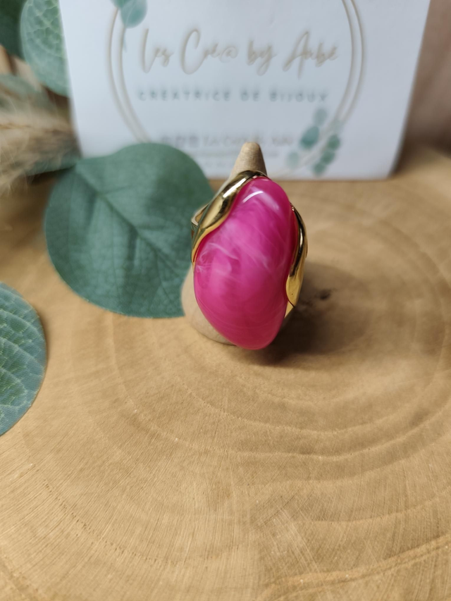 BAGUE RESINE FUSHIA/ ACIER INOXY GOLD/ AJUSTABLE 0000470