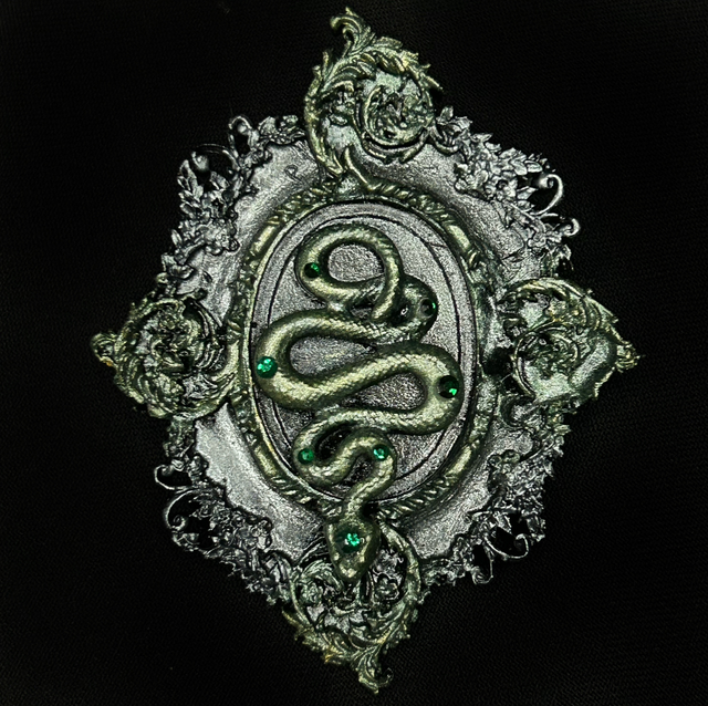 Serpentia brooch/clip