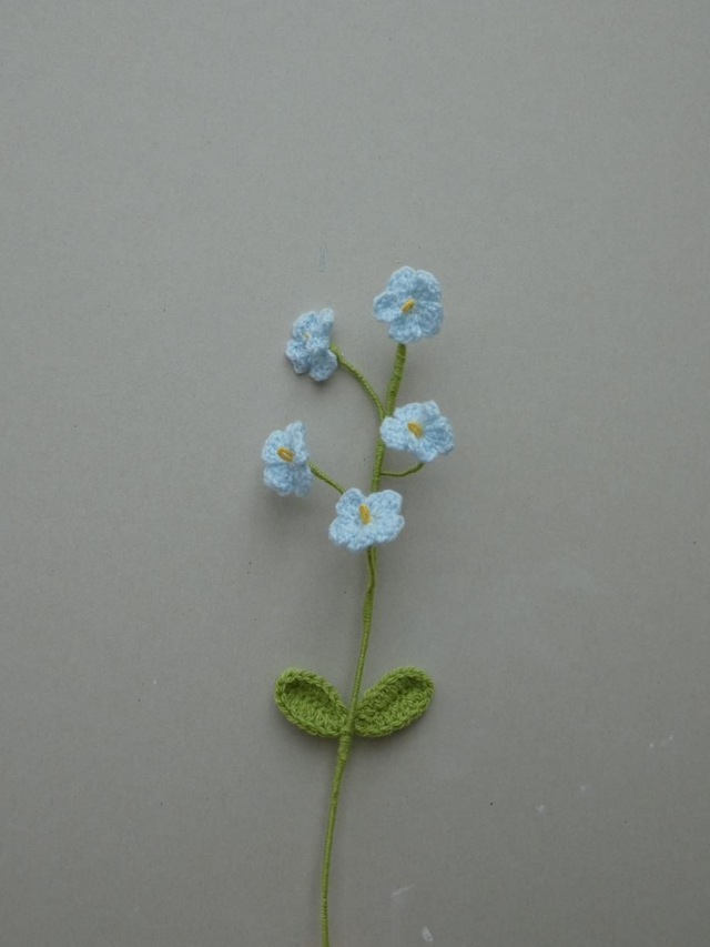 Tige de myosotis bleu clair 