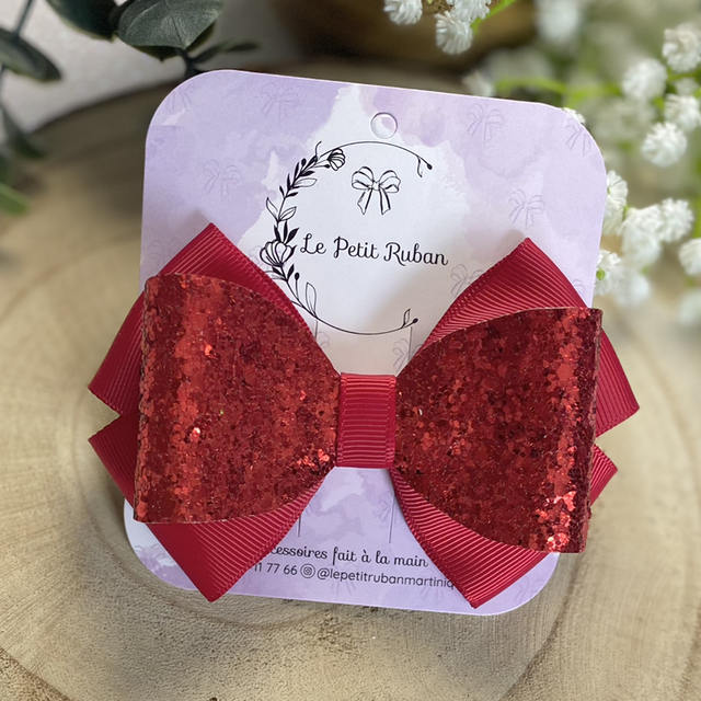 Barrette rouge pailletée 