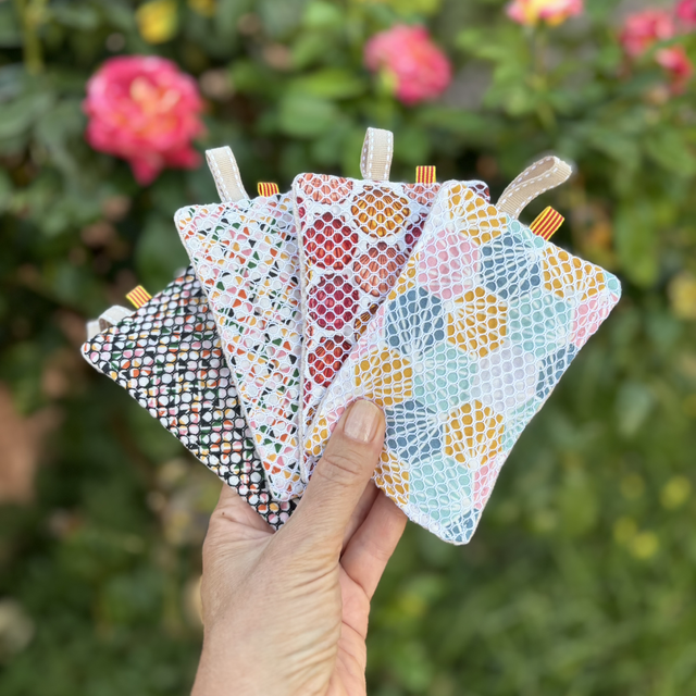 Éponge grattante lavable 