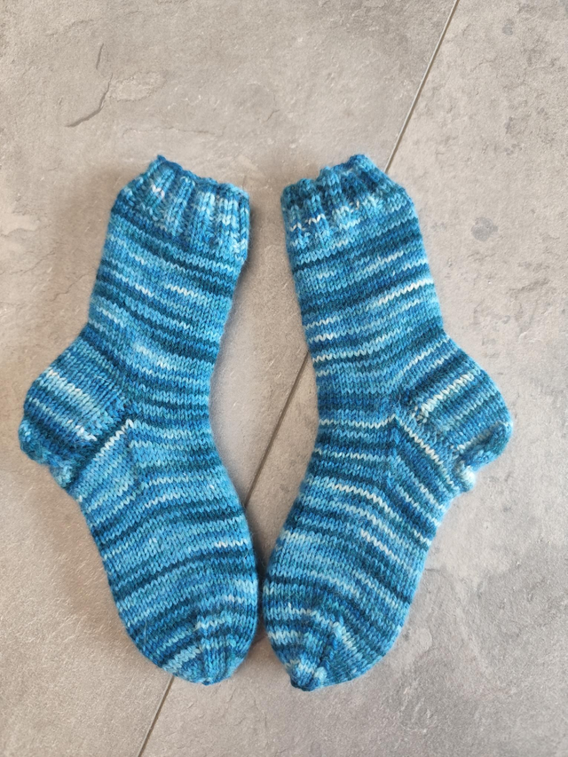 Handgestrickte Socken Größe 22/23