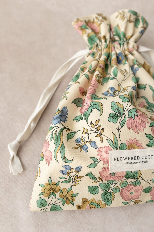 Pochon en coton fleuri