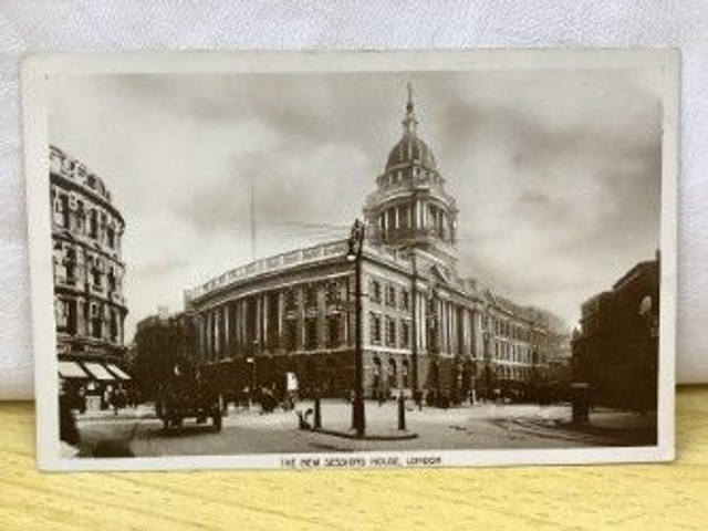 The New Sessions House, London Vintage Postcard ( Central Criminal Court) Our Ref No. A11 £4.25