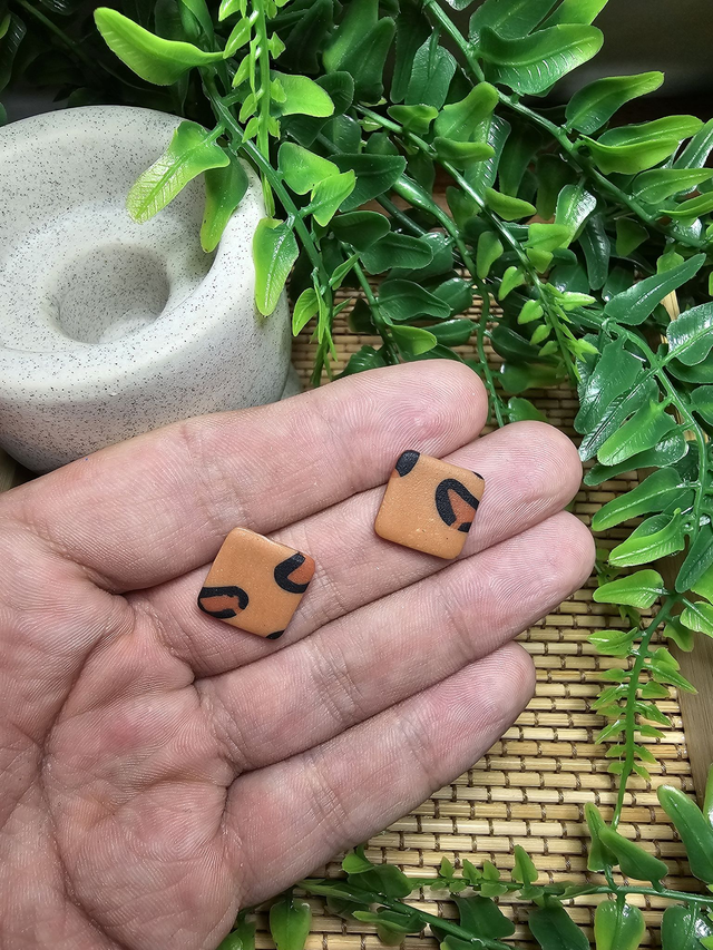 🌰SAUVAGE🌰 CARRE M