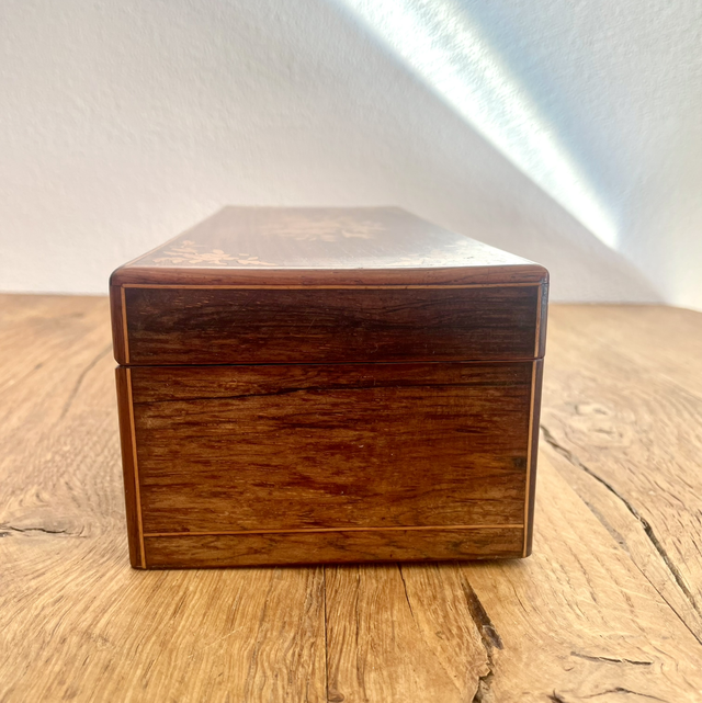 Boite à gants ancienne Marqueterie