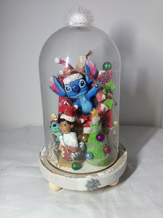 Diorama Sous Cloche &quot;Stitch&quot; - Disney