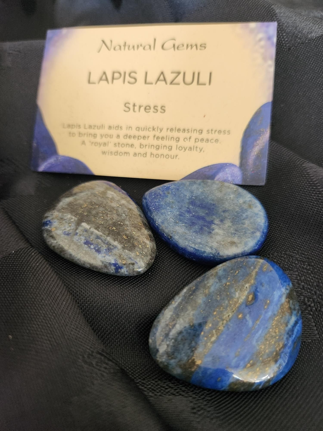 Lapis Lazuli thumb stone 