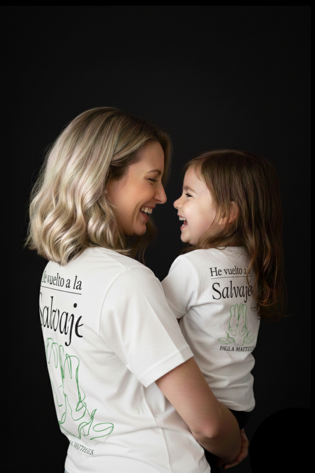 La Familia Salvaje  de Paula Mattheus 