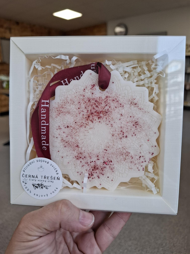 Černá třešeň Mandala C - vonný sójový vosk závěsný