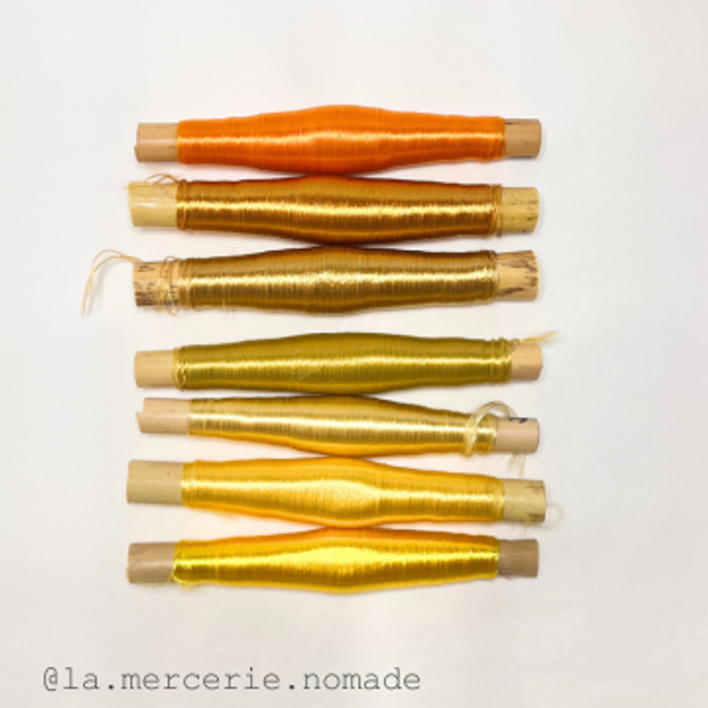 Fil végétal jaune, or