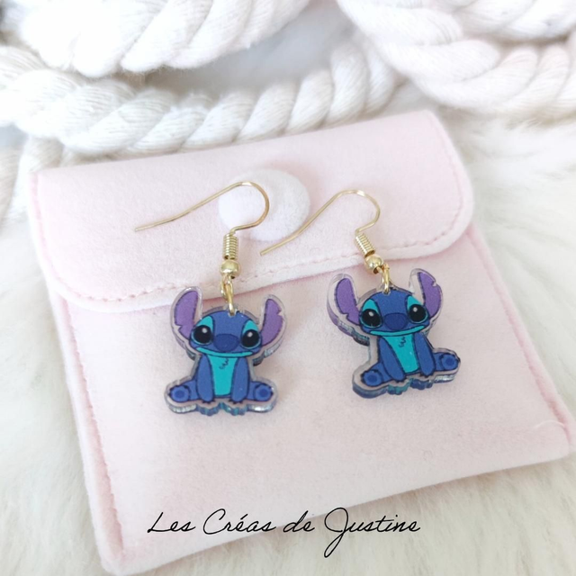 Boucles d&#039;oreilles Stitch 