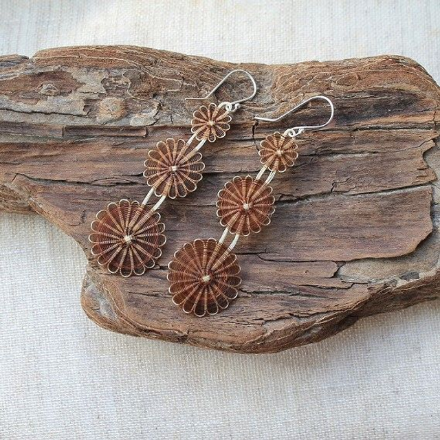 Boucles d'oreilles tissées en crin de cheval (trois cercles)