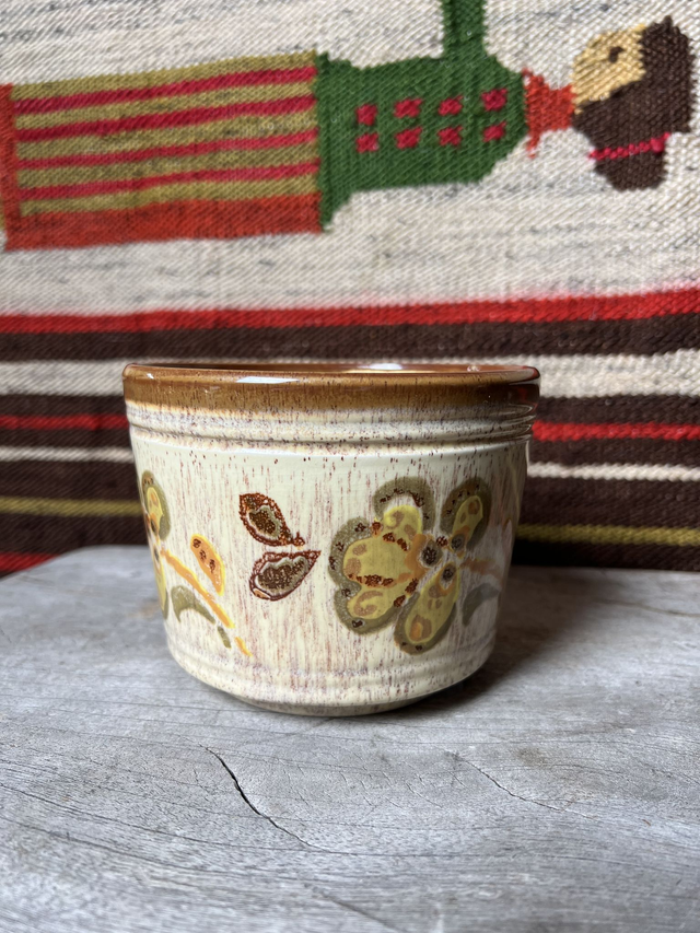 Plant Pot - Cream/Brown - Vintage Floral Design