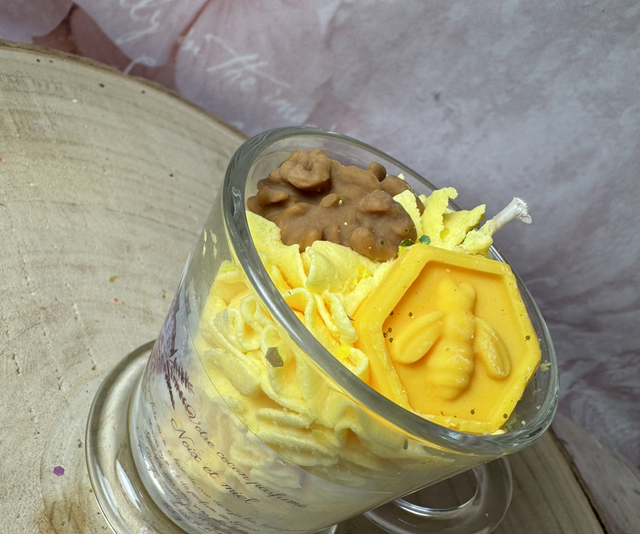 Bougie exquise miel noix