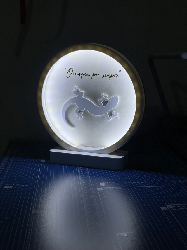 Lampada da appoggio 3d/Legno