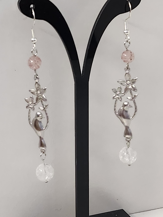 Boucle d’oreille colombe