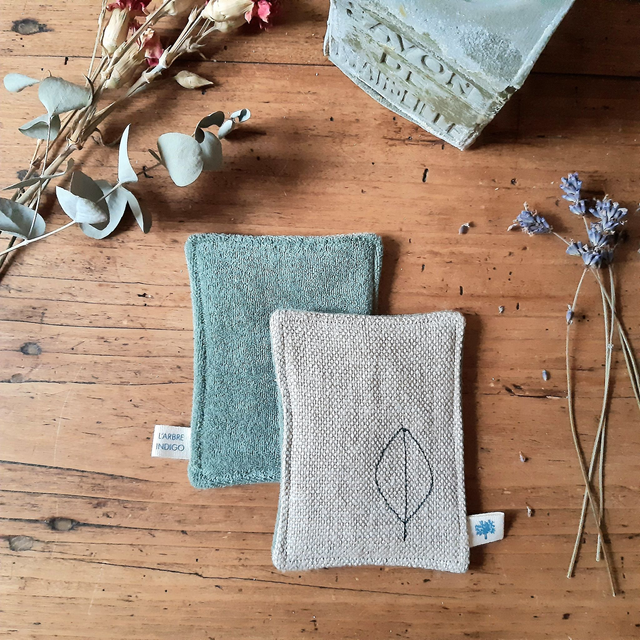 Éponge lavable naturelle bi-face - Petit modèle - Vert