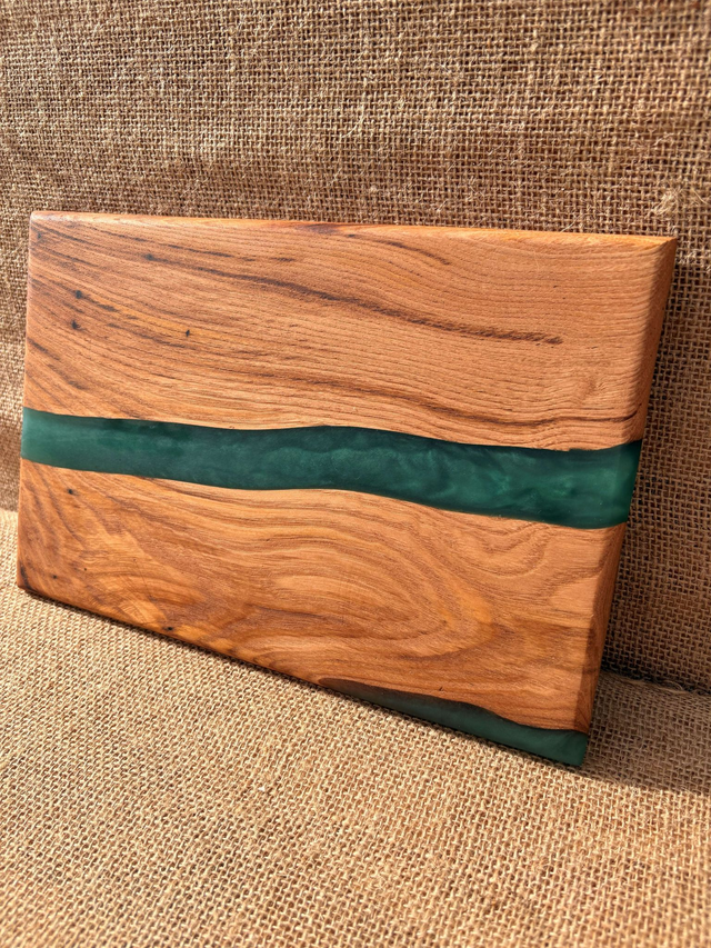 Planche bois et résine bleue vert #1