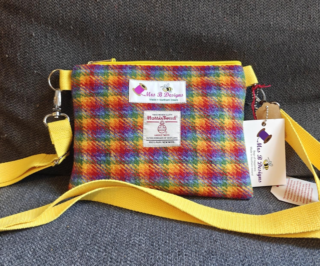 Harris Tweed Nairn bag. Cross body.