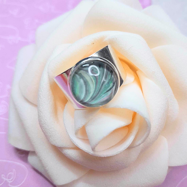 VERIDIAN - Bague large, métal argenté, vert