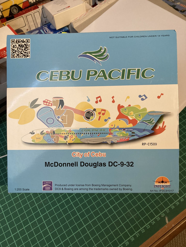 Inflight200 Cebu Pacific DC-9-32 RP-C1509 (IFDC91017)