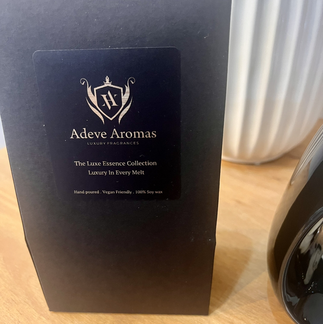 The Luxe Essence Collection Wax Melt Sampler