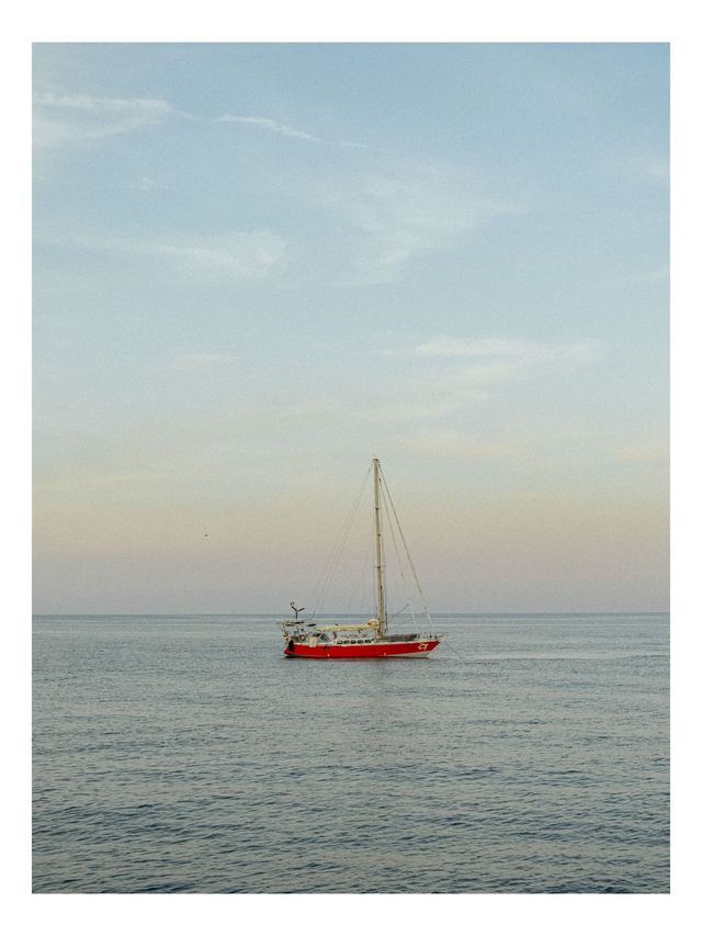 Le bateau rouge, Saint-Raphaël