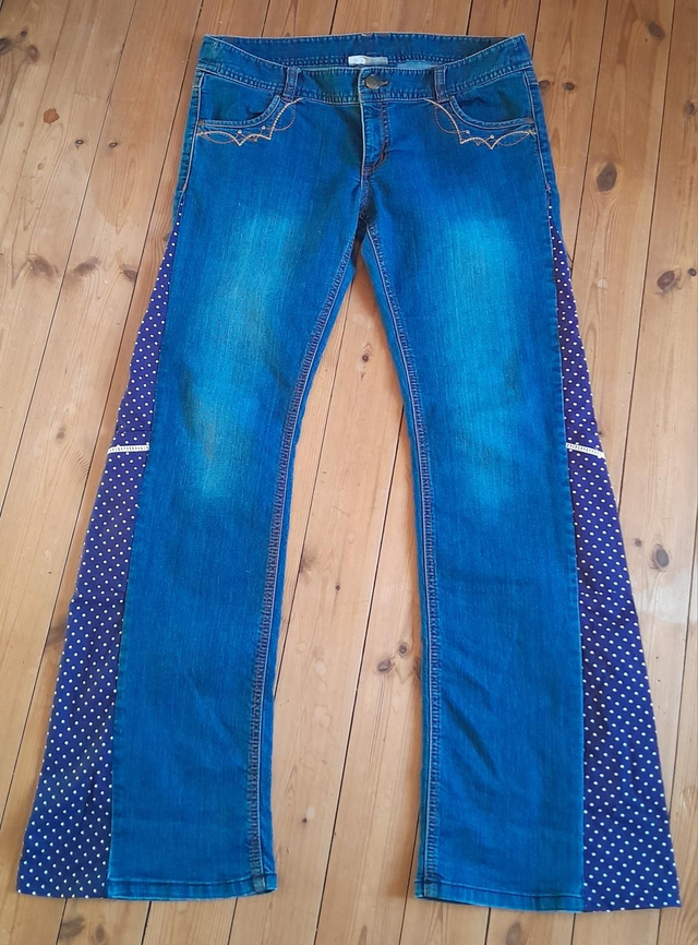 Jean customisé pattes d&#039;eph