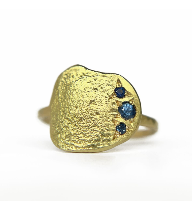Raw 18ct Gold & Sapphire Ring