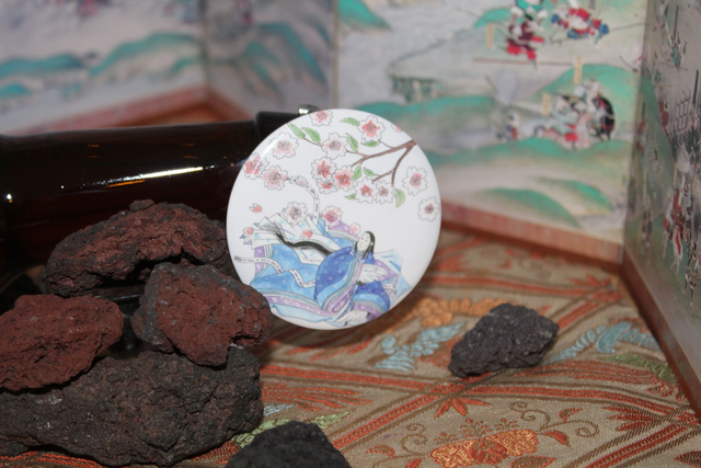 Décapsuleur magnétique  "tsuru nyôbô"