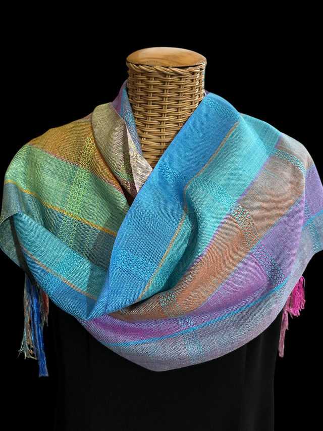 Eszter : handwoven wool/silk scarf